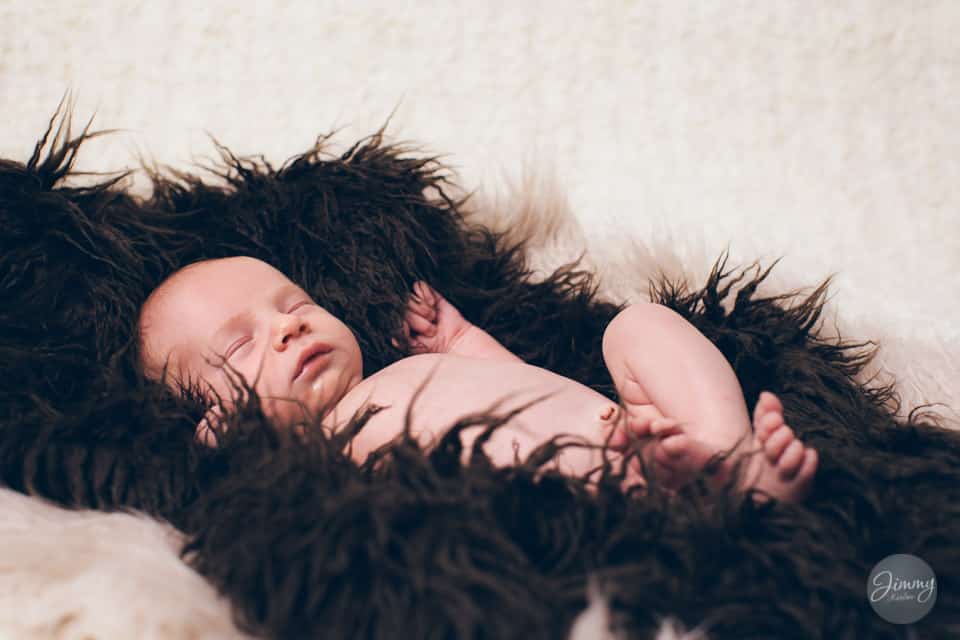 Nyfødtfotografering i Skien Porsgrunn og Grenland